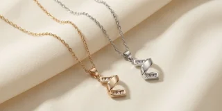 پلاک با زنجیر مارک ژوپینگ ضدحساسیت و رنگ ثابت طلایی و سفید